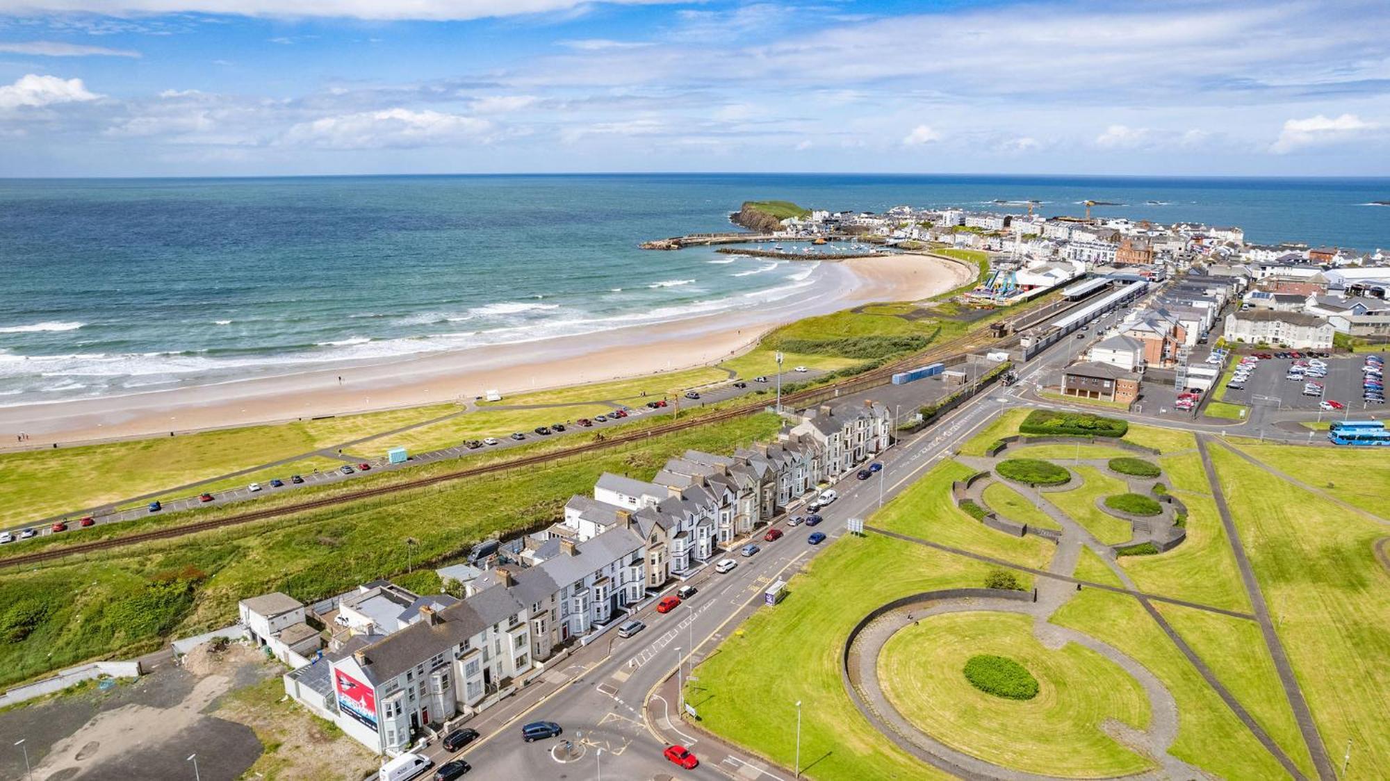 Apartmán 1 Dunluce Park - Portrush By The Sea Exteriér fotografie