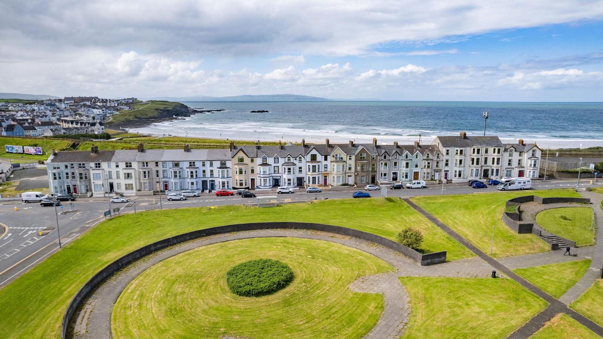 Apartmán 1 Dunluce Park - Portrush By The Sea Exteriér fotografie